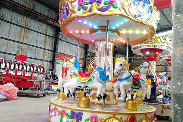 Christmas product carousel in Dinis manufacturer